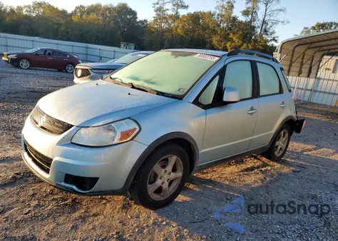 2009 Suzuki Sx4 Technology z USA, uszkodzony, nr VIN JS2YB413696203388